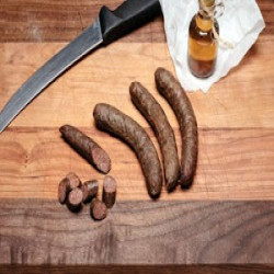 BISON: SAUCISSON FUMÉ ÉRABLE-CHIPOTLÉ